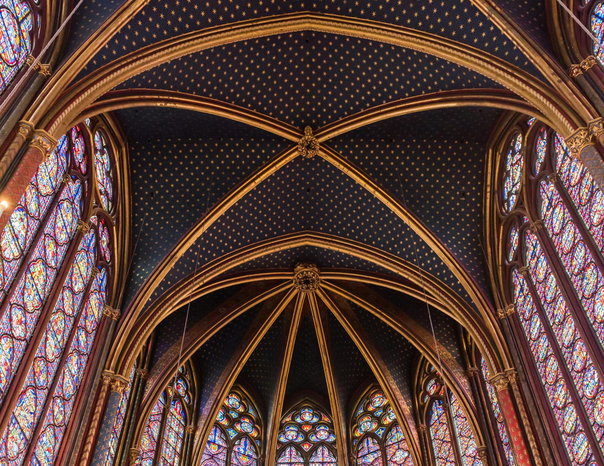 Paris Travel Guide (8).png